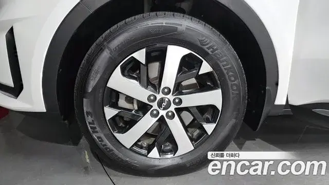 Kia Sorento 2022 — Photo 5/20