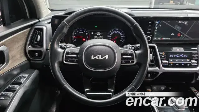 Kia Sorento 2022 — Photo 12/20
