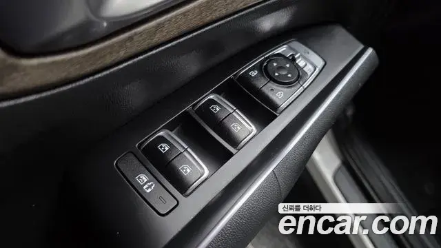 Kia Sorento 2022 — Photo 13/20