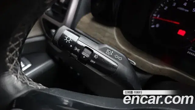Kia Sorento 2022 — Photo 15/20