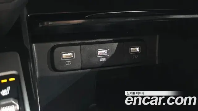 Kia Sorento 2022 — Photo 19/20