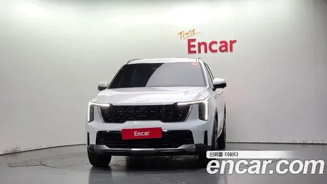 Kia Sorento 2023 — Photo 3/20