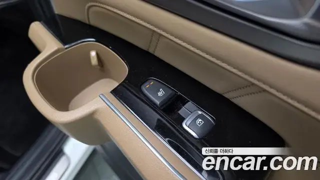 Kia Sorento 2023 — Photo 19/20