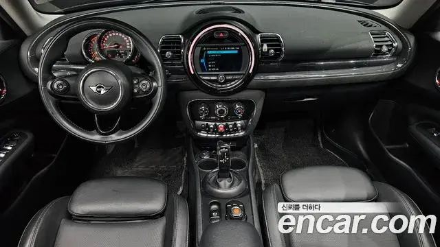 Mini Cooper Clubman 2020 — Photo 7/20