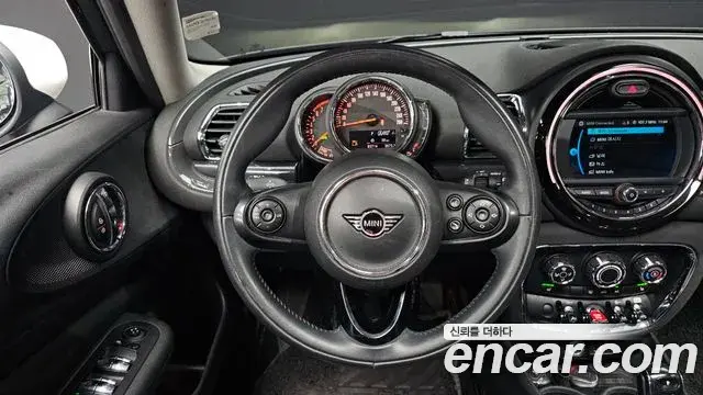 Mini Cooper Clubman 2020 — Photo 13/20
