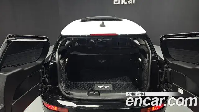 Mini Cooper Clubman 2020 — Photo 20/20