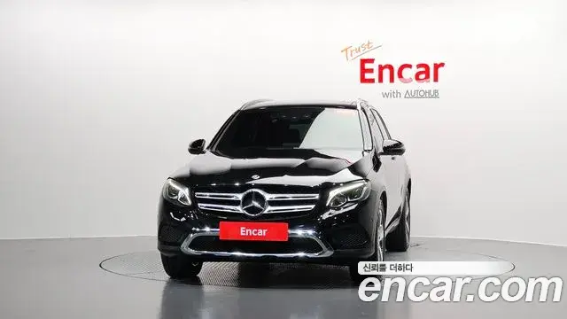 Mercedes-Benz GLC-Class 2018 — Photo 3/20