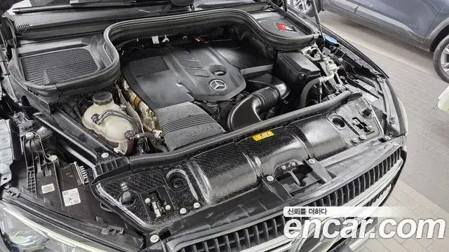 Mercedes-Benz GLE-Class 2023 — ფოტო 6/20
