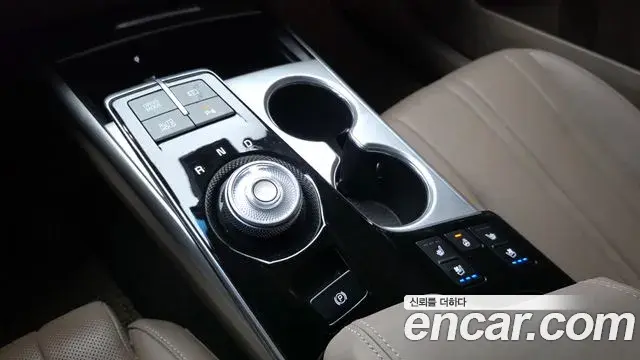 Kia K8 2024 — Photo 9/20