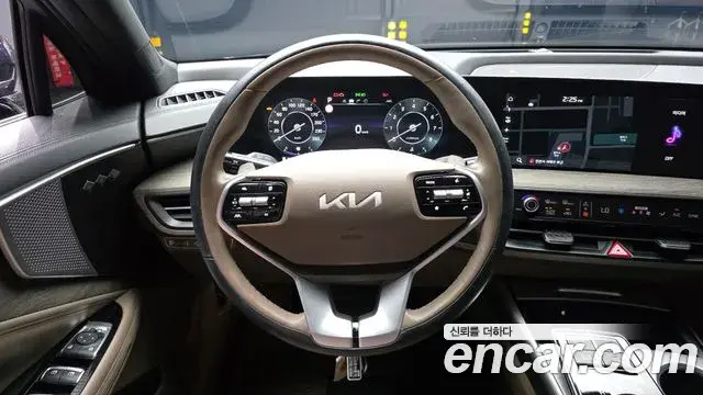 Kia K8 2024 — Photo 13/20