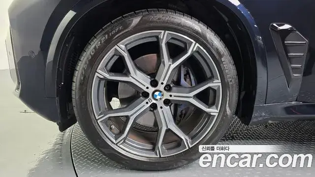 BMW X5 2024 — Photo 5/20