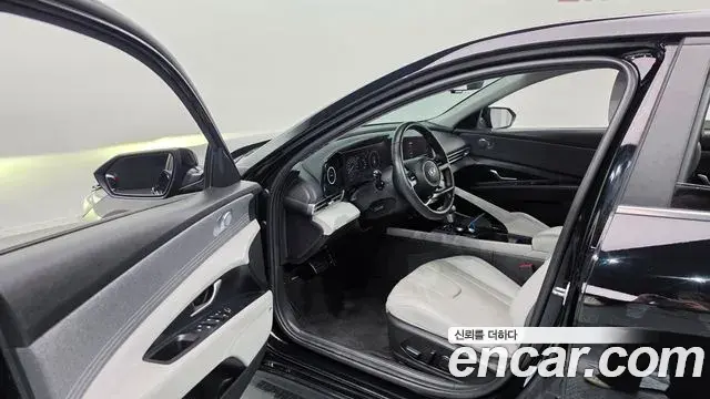 Hyundai Avante 2022 — Photo 10/20