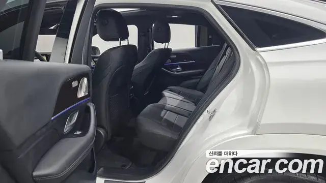 Mercedes-Benz GLE-Class 2026 — Şəkil 11/20