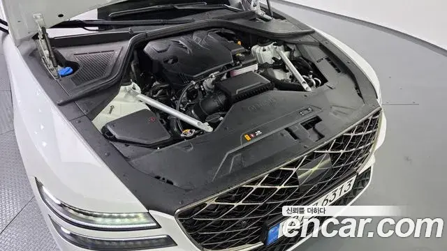 Genesis Electrified G80 2024 — Photo 6/20