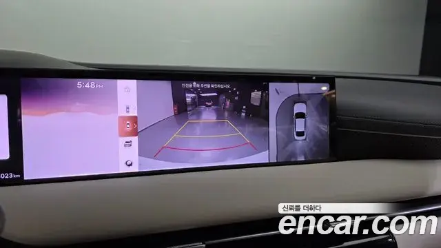 Genesis Electrified G80 2024 — Photo 15/20