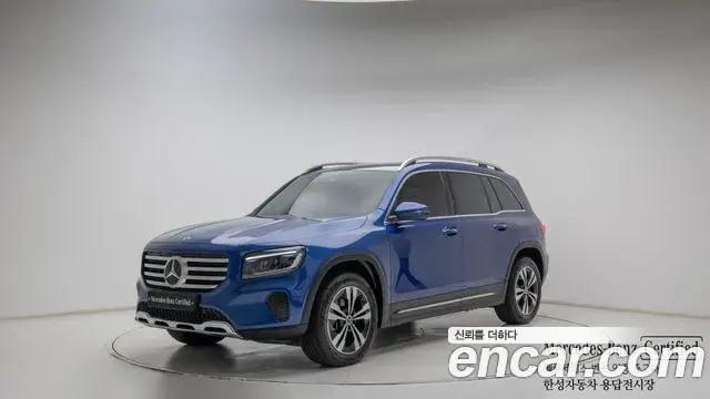 Mercedes-Benz GLB-Class 2025 — Photo 1/20