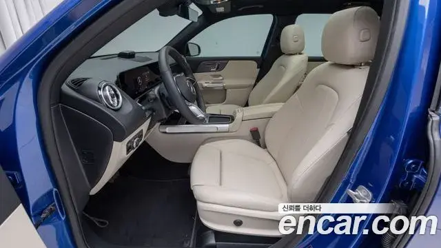 Mercedes-Benz GLB-Class 2025 — Photo 14/20