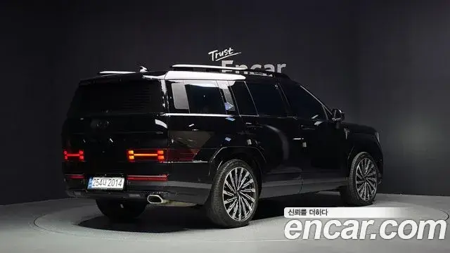 Hyundai Santa Fe 2024 — Photo 2/20