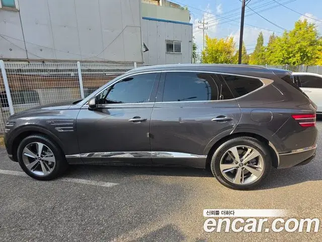 Genesis GV80 2021 — Photo 9/20