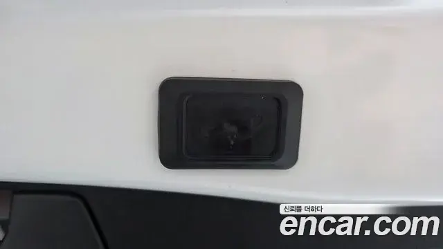 Toyota RAV4 2019 — Photo 17/20