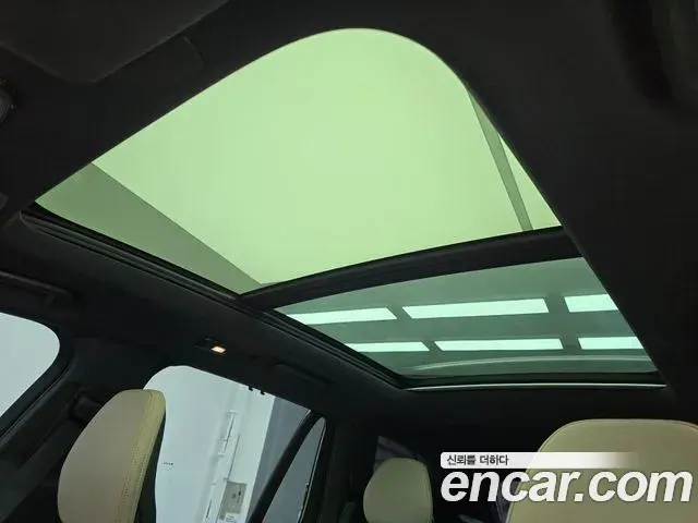 Volvo XC90 2025 — Photo 18/20