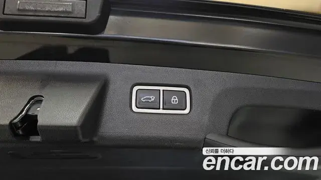 Kia Sorento 2021 — Photo 18/20