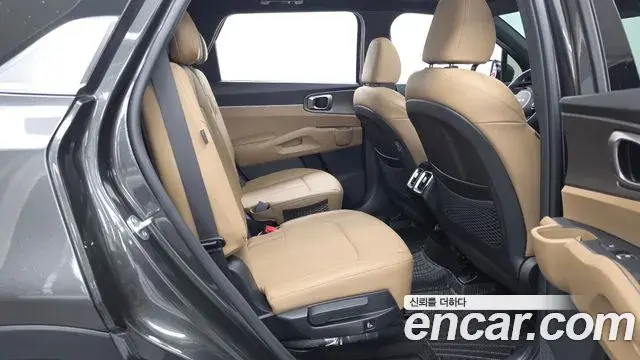 Kia Sorento 2024 — Photo 12/20