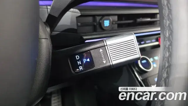 Hyundai Santa Fe 2024 — Photo 9/20
