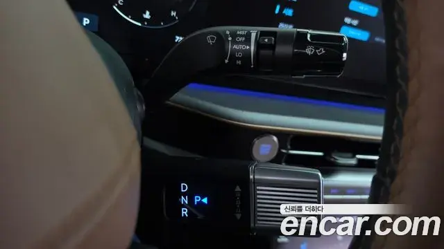 Hyundai Grandeur 2023 — Photo 8/20