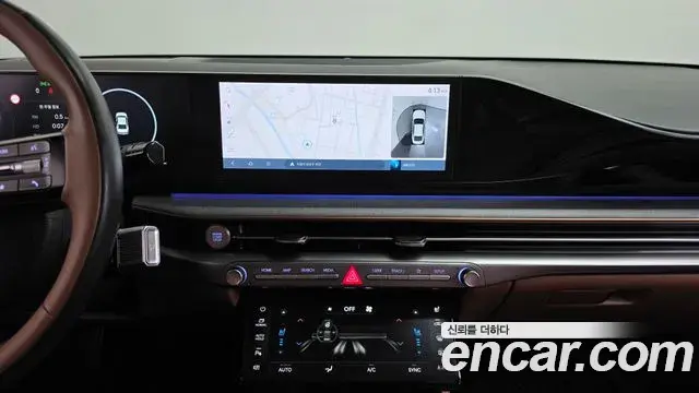 Hyundai Grandeur 2023 — Photo 13/20