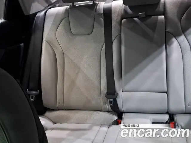 Hyundai Avante 2020 — Photo 6/20