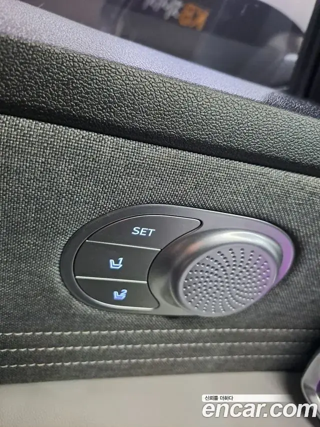 Hyundai Avante 2020 — Photo 19/20