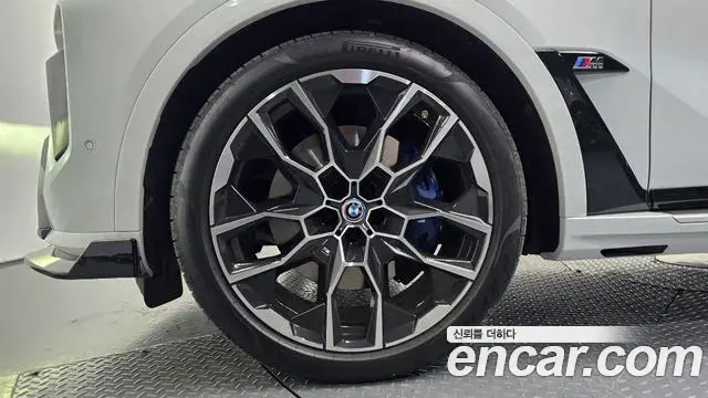 BMW X7 2025 — Photo 5/20