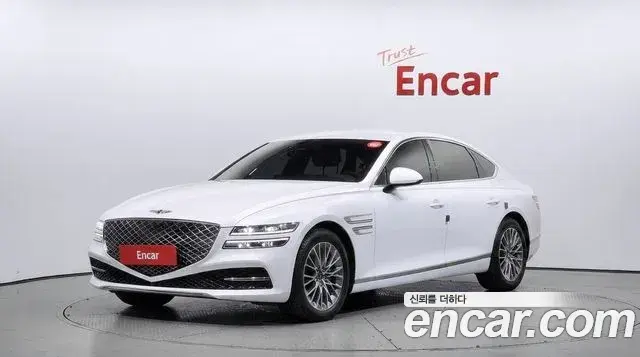 Genesis Electrified G80 2023 — Photo 1/20