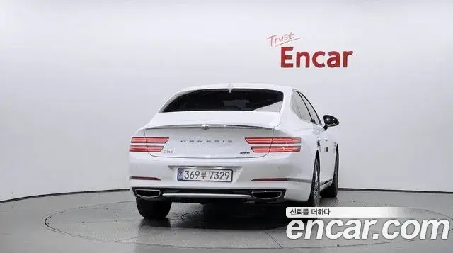 Genesis Electrified G80 2023 — Photo 4/20