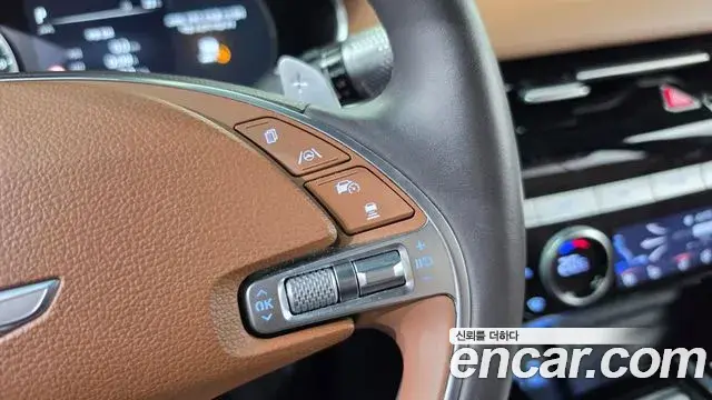 Genesis Electrified G80 2023 — Photo 17/20