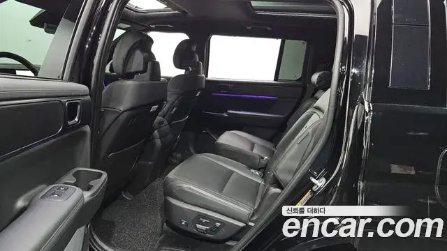 Hyundai Santa Fe 2025 — Photo 12/20