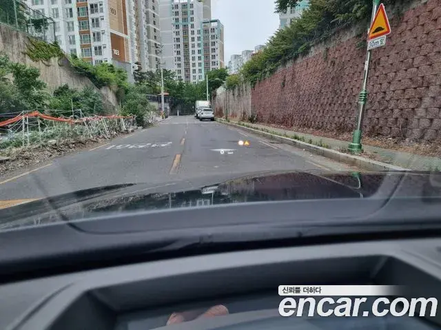 Genesis G80 2023 — Photo 14/20