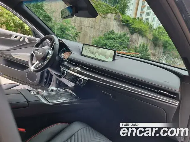 Genesis G80 2023 — Photo 17/20