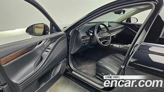 Genesis G80 2020 — ფოტო 13/20