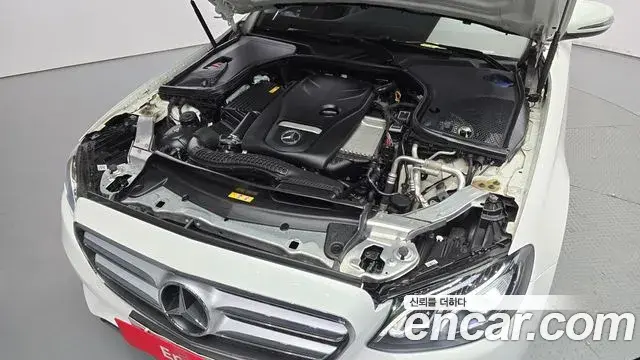 Mercedes-Benz E-Class 2018 — Şəkil 4/20