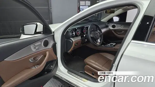 Mercedes-Benz E-Class 2018 — Şəkil 3/20