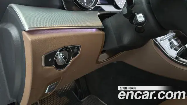 Mercedes-Benz E-Class 2018 — Şəkil 6/20