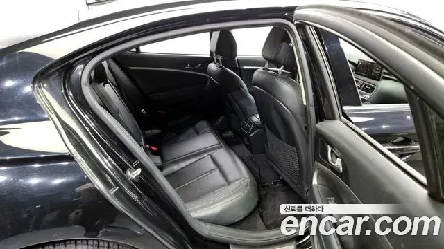 Genesis G70 2020 — Şəkil 15/20