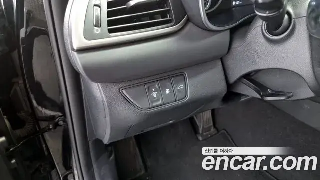 Genesis G70 2020 — Şəkil 19/20