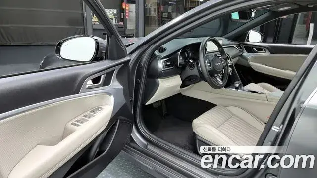 Genesis G70 2021 — Photo 10/20