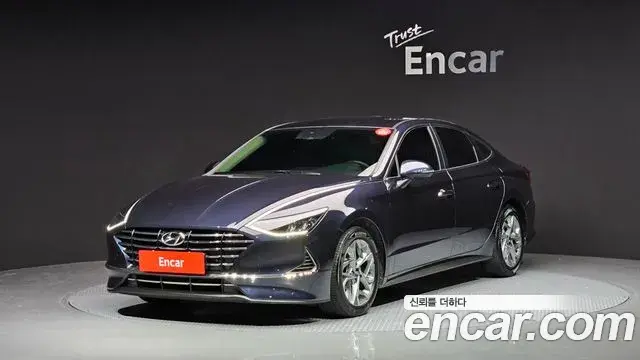 Hyundai Sonata Hybrid 2019 — Photo 10/20