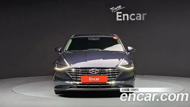 Hyundai Sonata Hybrid 2019 — Photo 3/20