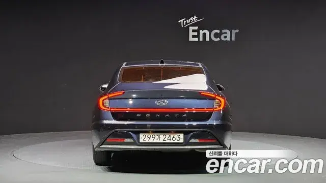 Hyundai Sonata Hybrid 2019 — Photo 16/20