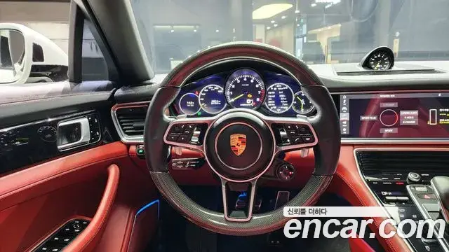 Porsche Panamera 2020 — Photo 4/20